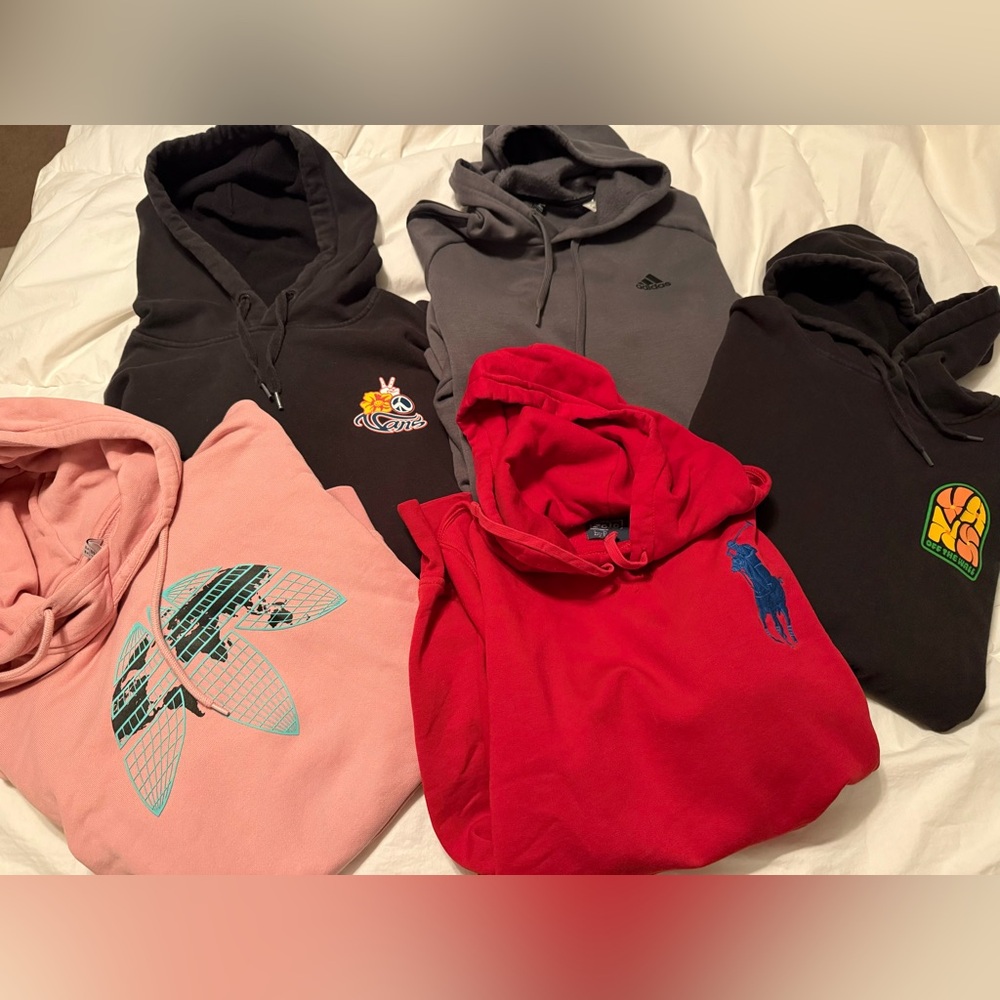 Mens size M hoodies